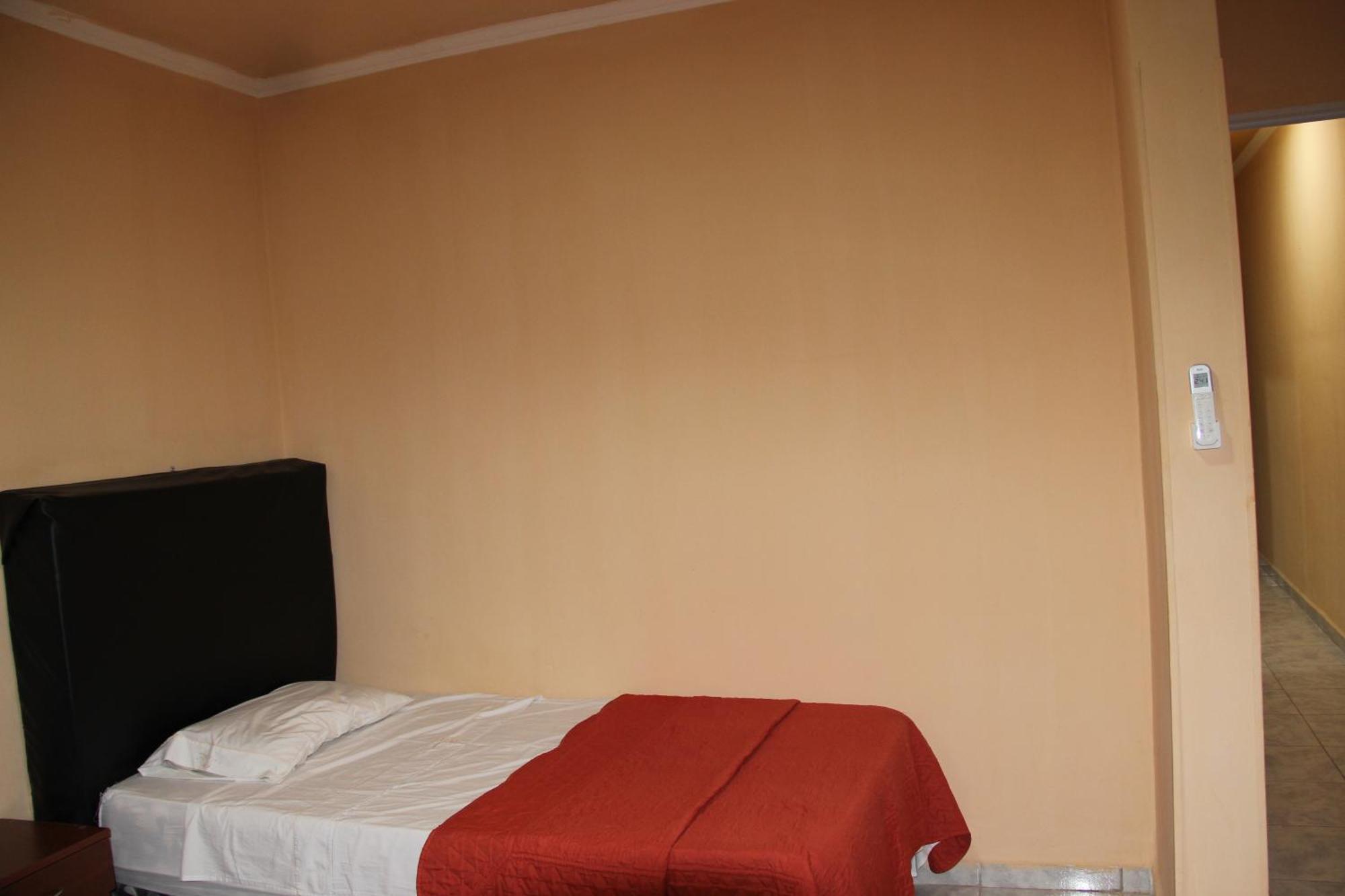 Cv Apart Resistencia Bagian luar foto