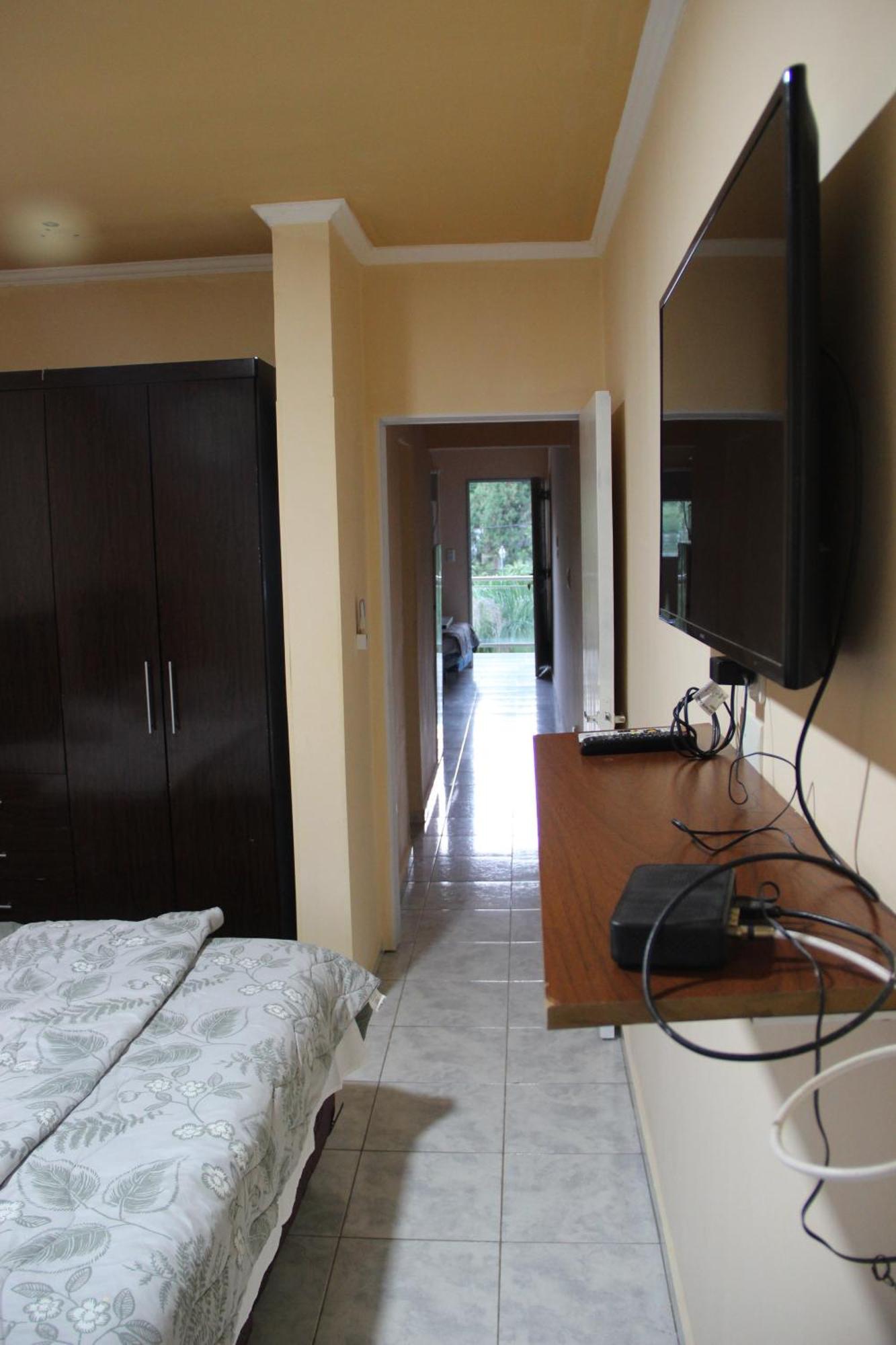 Cv Apart Resistencia Bagian luar foto