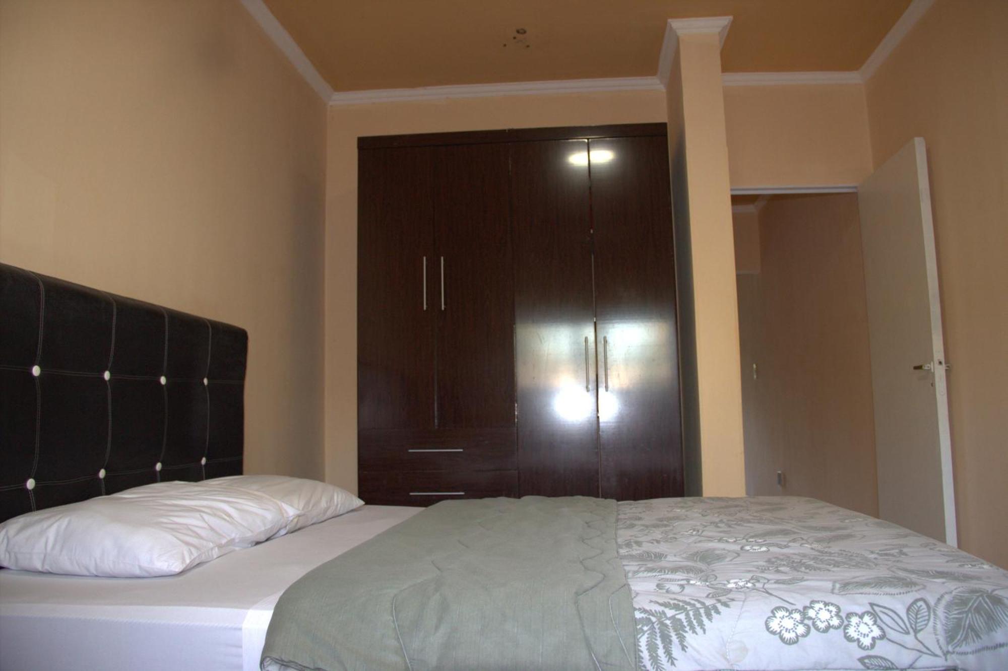 Cv Apart Resistencia Bagian luar foto