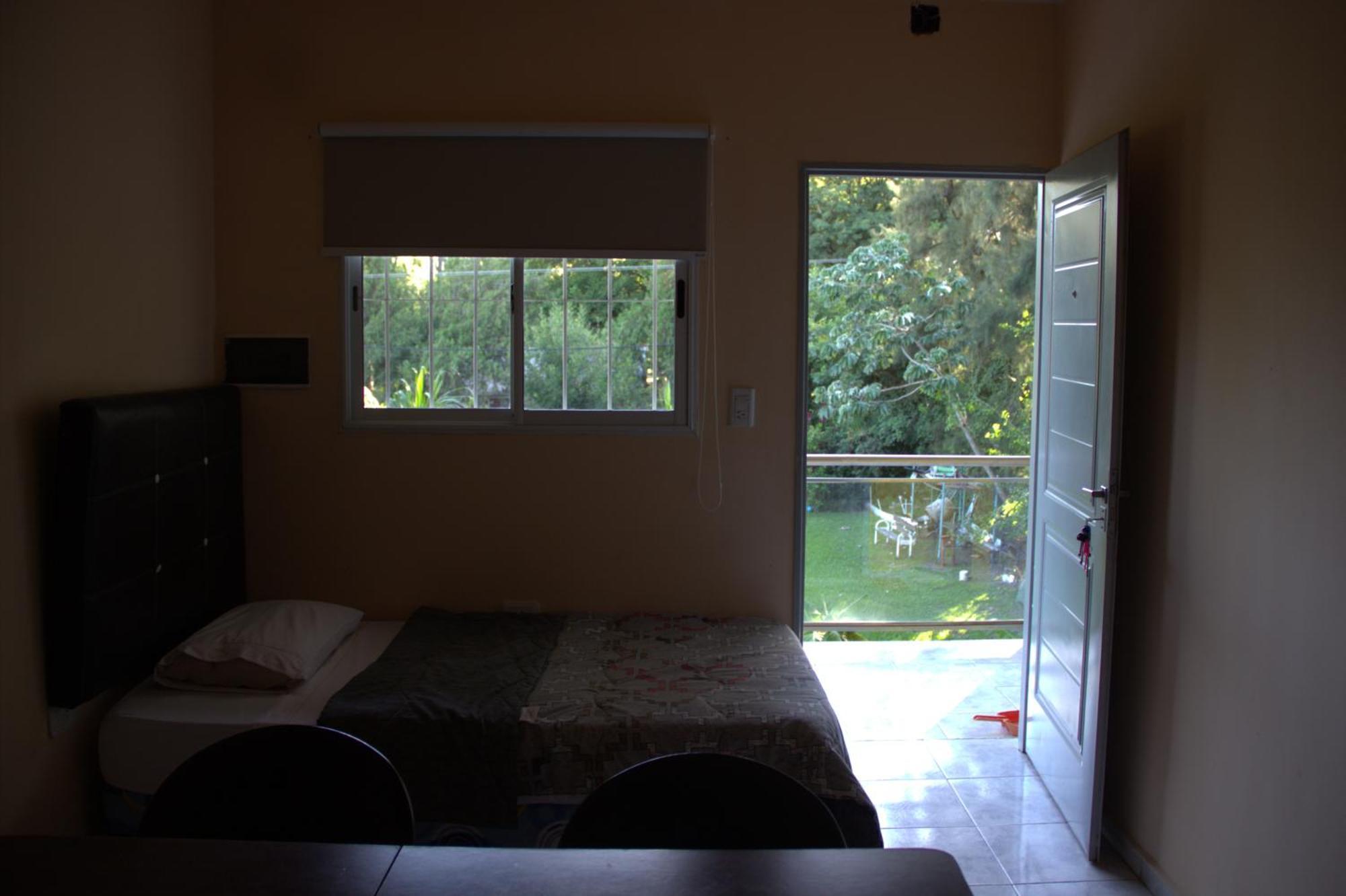 Cv Apart Resistencia Bagian luar foto