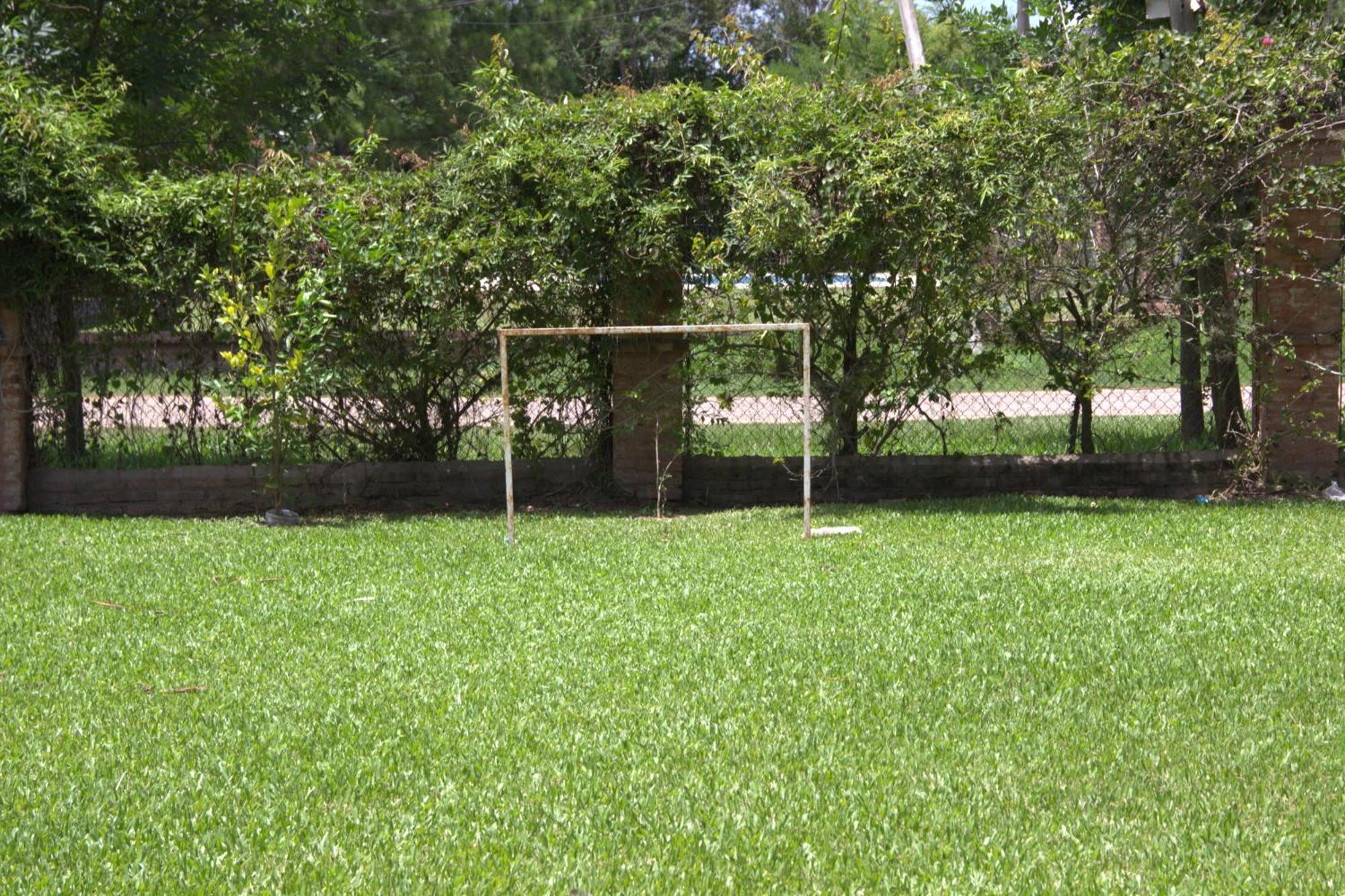 Cv Apart Resistencia Bagian luar foto