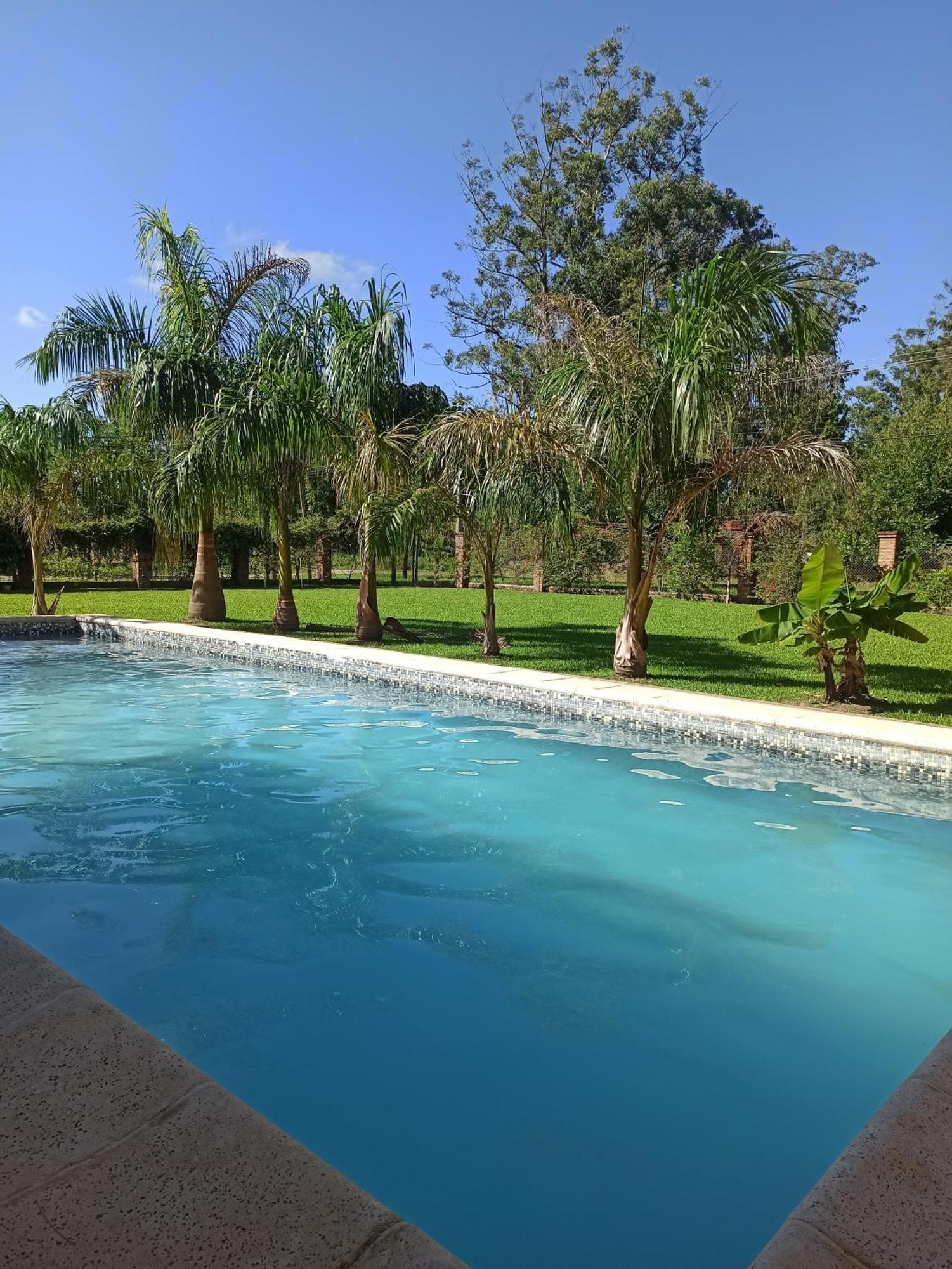 Cv Apart Resistencia Bagian luar foto